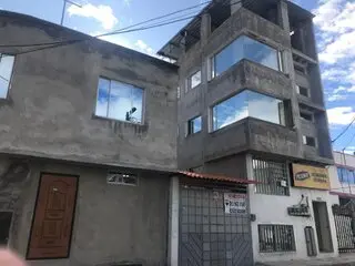 Ubicado en Castelnouvo-Tonsupa, Esmeraldas